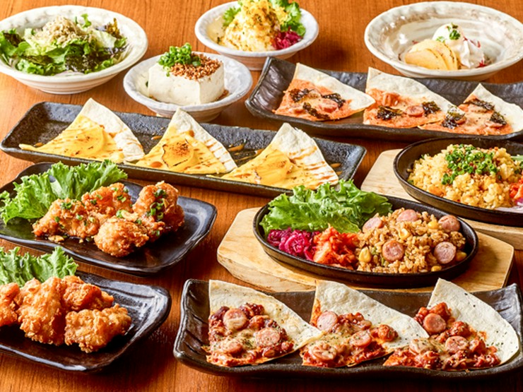 さんぱち家 京橋店 京橋 居酒屋 の料理 店内写真 ヒトサラ