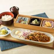 週替わり御膳　【肉】（小鉢/椀/香の物）