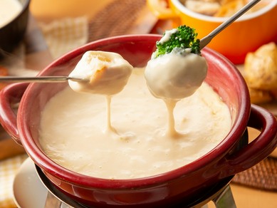 びすとろ家のチーズフォンデュ（1人前）　2人前より