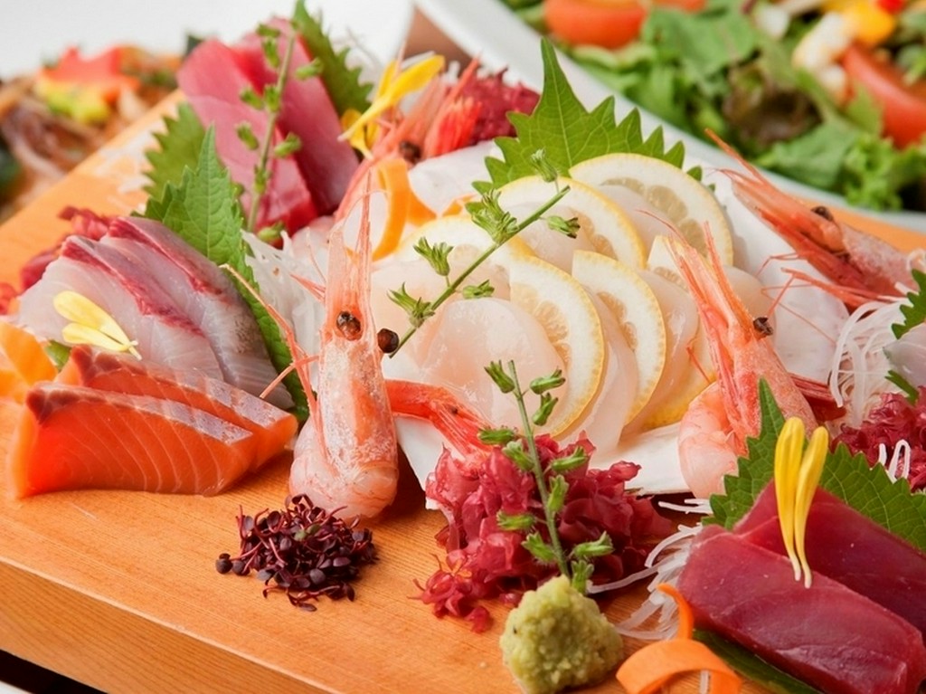 素材にこだわった、新鮮な海の幸の料理を提供しています