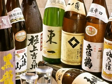  厳選された日本酒をご用意。世界的なコンペで高評価の銘酒も