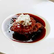 ※仕入状況により、内容が多少異なる場合がございます。 
※当店では国産米を使用しております。