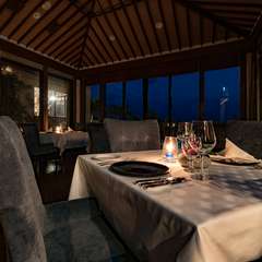 無料の託児所を併設。ご夫婦水入らずでお食事を堪能してみては