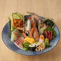 雲丹付き　特選刺身8種盛り