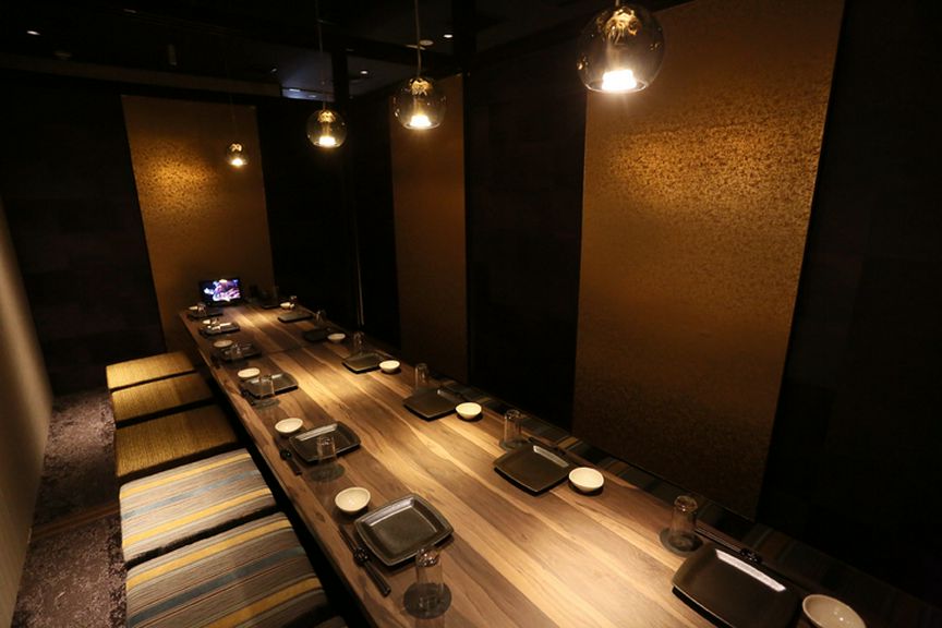 暑さを吹き飛ばすおいしいお酒と料理を