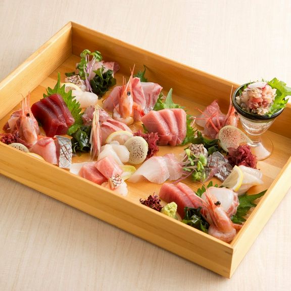 素材にこだわった、新鮮な海の幸の料理を提供しています