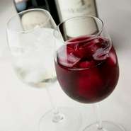 ・グラス：各517円
・カラフェ：各1,551円
