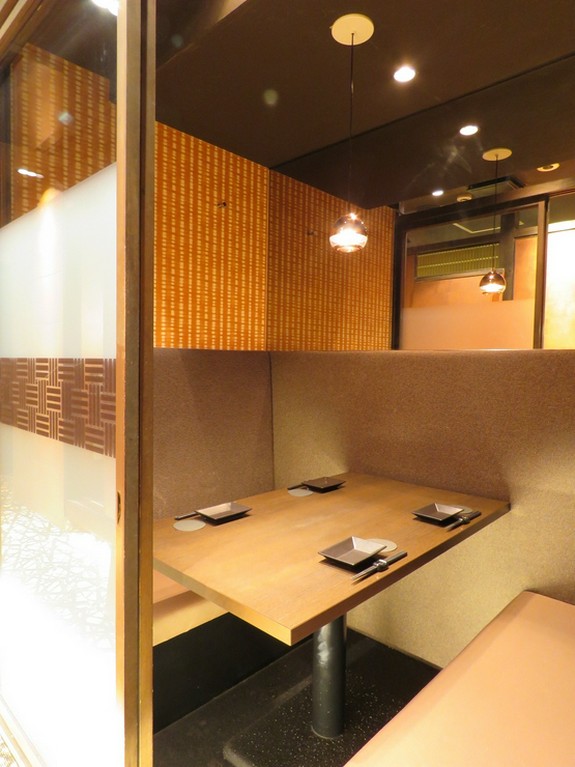 人数に合わせて使える個室席も豊富に