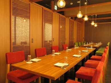 バリエーションに富む、数タイプの個室を用意しています