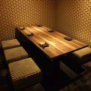 ゆったりと落ち着いた個室は、接待やデートなど雰囲気を大切にしたい時に最適。優雅な雰囲気の中で和やかに食事ができ、商談もスムーズに進みます。