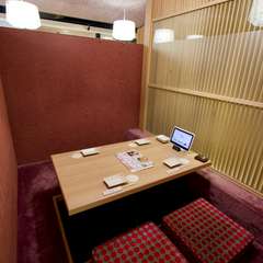 ビジネスの要となる接待や商談を、ラグジュアリーな空間で