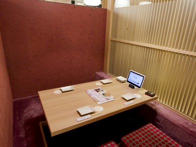 ビジネスの要となる接待や商談を、ラグジュアリーな空間で