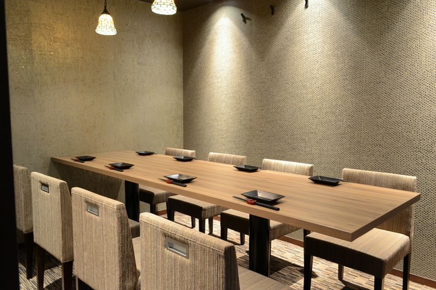駅からのアクセスも良い、ワンランク上の完全個室居酒屋