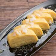 定番のおつまみ。たたき胡瓜に梅肉を和えたシンプルな逸品。