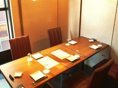 大小さまざまな個室で、あらゆるシーンで利用できる