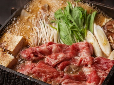 国産黒毛和牛のすき焼き×豪華お造り八寸盛りコース11品