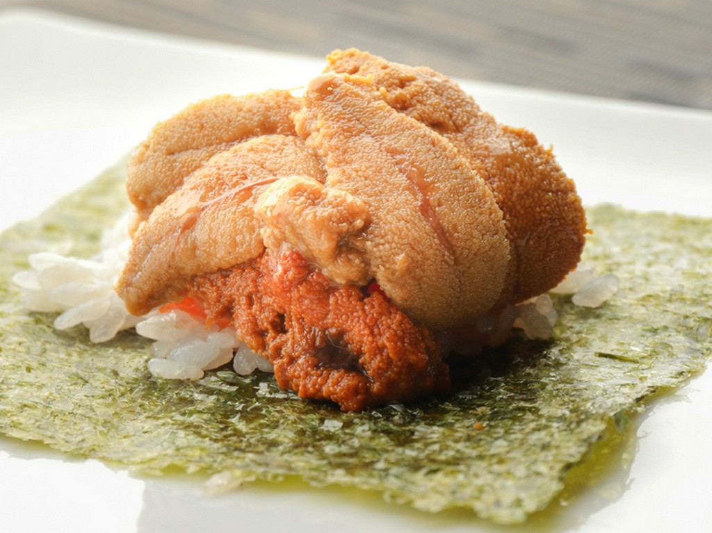 社長が試行錯誤の末に生み出したオリジナルメニュー『焼きうに』