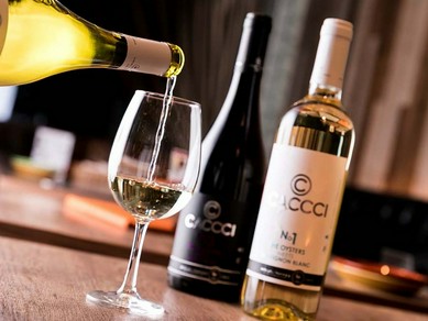 スペインのトレス社によるオリジナルワイン「CACCCI」