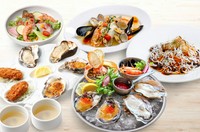 シーフードプラッター／魚介のサラダ仕立て／ホットオイスタープレート／本日の魚のアクアパッツァ／牡蠣スープ／
選べるメイン下記の1～7から1つお選びください。