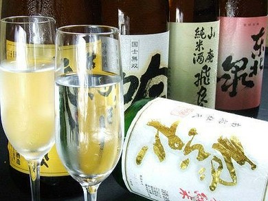 【厳選】全国から厳選して取り寄せた日本酒を堪能