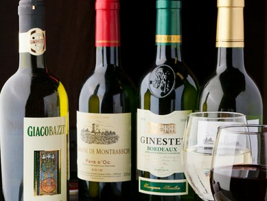 ワイン充実。飲みたい人はオトクな飲み放題をチョイス