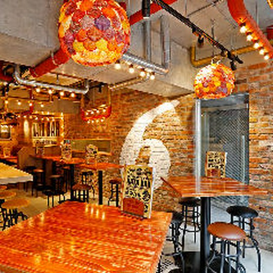 幡多バル 高知本店 高知駅周辺 はりまや橋 居酒屋 写真 ヒトサラ