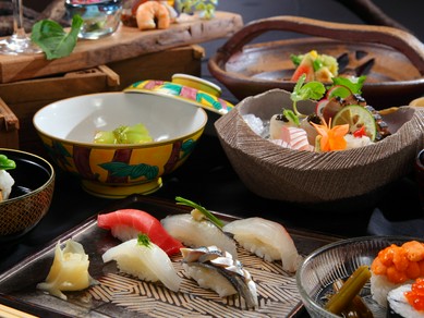 特別な日には、特別な料理でお祝いを。演出の相談もできます