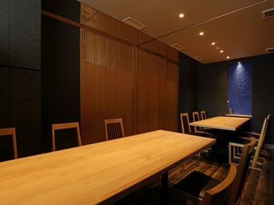 風情のあるテーブル席