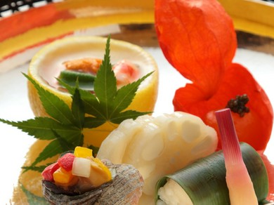 四季折々、季節の恵みを堪能できる『源氏<十品>』