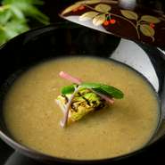 旬の野菜を和風スープ仕立てに