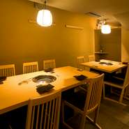 経営者やサラリーマンの方に最適。接待や特別な日のお食事に、ぜひご利用ください。大切なお客様と大切なひとときを過ごしていただけるお料理と空間は、他店には負けません。