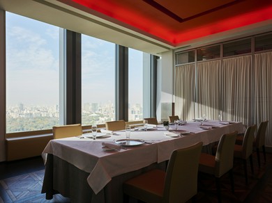 贅沢な眺望が魅力の個室。ビジネス利用にもおすすめ