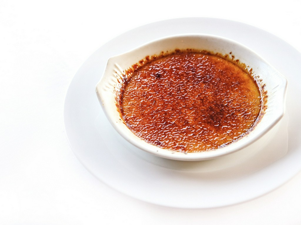 “ムッシュ ポール・ボキューズ”のクレーム・ブリュレ