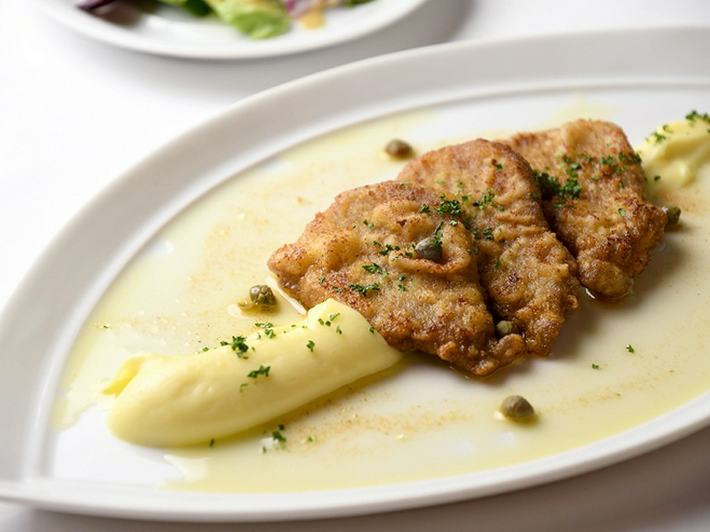 特別なデートにもおすすめ。隠れ家的ミュージアムレストラン