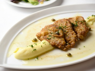 特別なデートにもおすすめ。隠れ家的ミュージアムレストラン