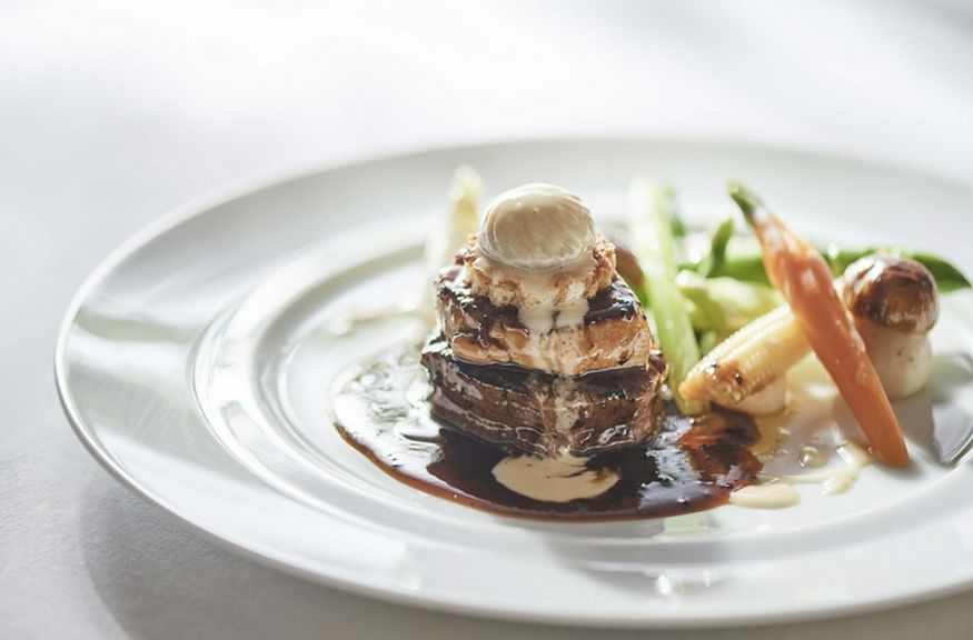 『牛フィレ肉のロッシーニ ペリゴール風』