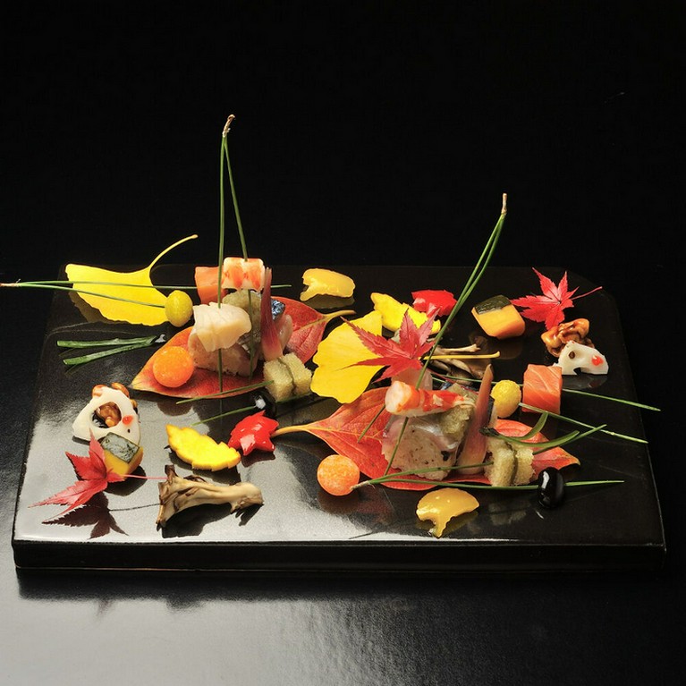 職人の匠な技が織りなす京会席『おまかせ中』