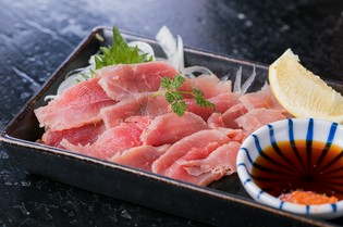 「南洲金豚」を多彩なスタイルで楽しませる