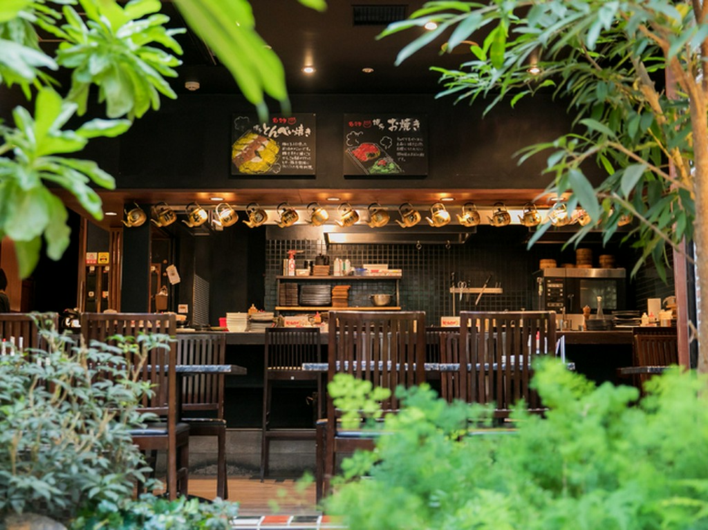 都会の真ん中で感じる鮮やかな緑。日常のオアシス