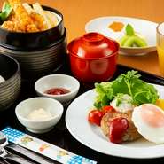 幼児から小学校低学年を対象としたお料理です

◇ハンバーグ、目玉焼き
◇エビフライ
◇とり唐揚げ
◇フライドポテト
◇さつまいも天ぷら
◇ご飯（ふりかけ付き）、みそ汁
◇デザート