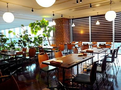 博多でおしゃれな雰囲気のお店 ヒトサラ 博多でおしゃれな雰囲気のお店 ヒトサラ