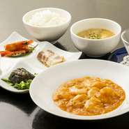 乾焼蝦仁（エビチリソース）セット