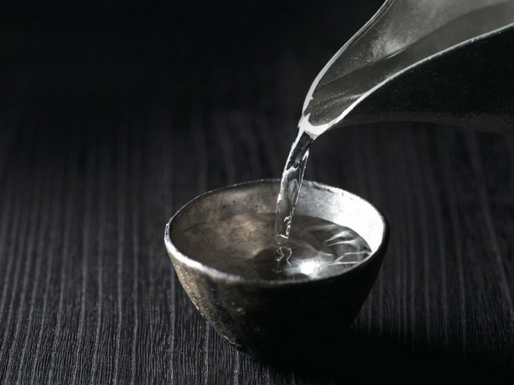 九州各地の銘酒を揃えた日本酒のラインナップ