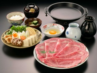 品質重視。見極めた「人形町今半黒毛和牛」