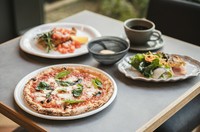前菜、ピッツァorパスタ、デザート、カフェ
※ピッツァとパスタの12品の中から1品をチョイス