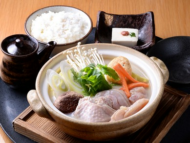 昼に“水炊き”を食べたいお客様向けの『お一人様水炊き』