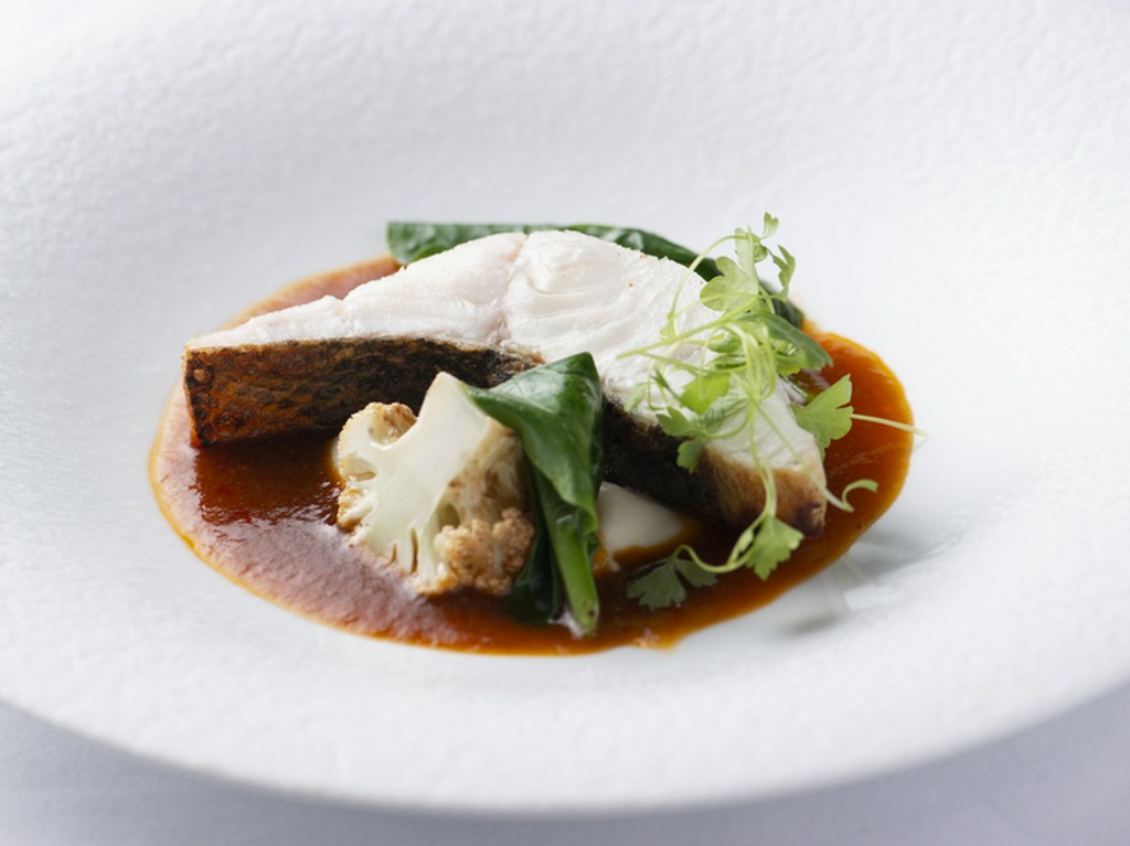 お魚、お肉も付いたコースメニュー