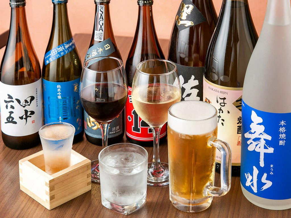 福岡の味にピッタリあう焼酎は、約10種類は取り揃えている