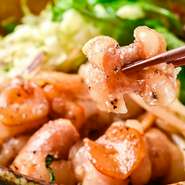 プリプリ！肉汁ジュワッ！ガーリック風味が食欲をそそります。ビールとの相性◎