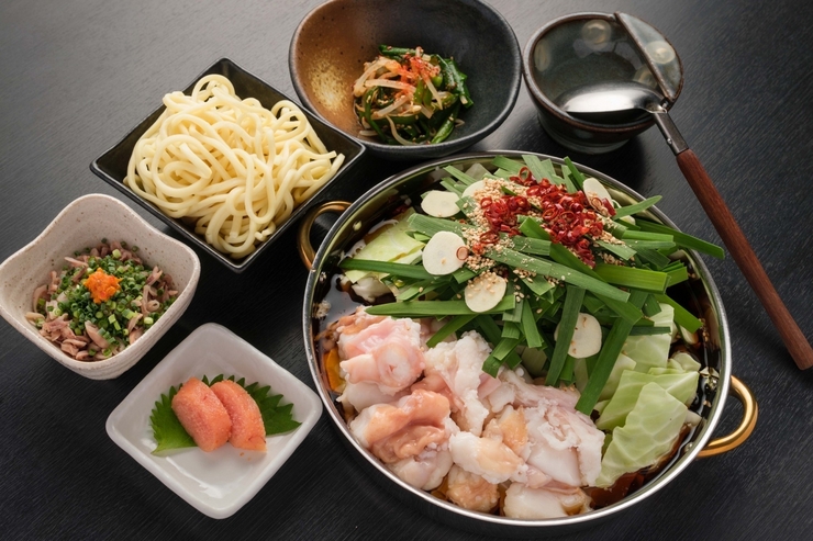 Set makanan Motsunabe (total 5 hidangan)